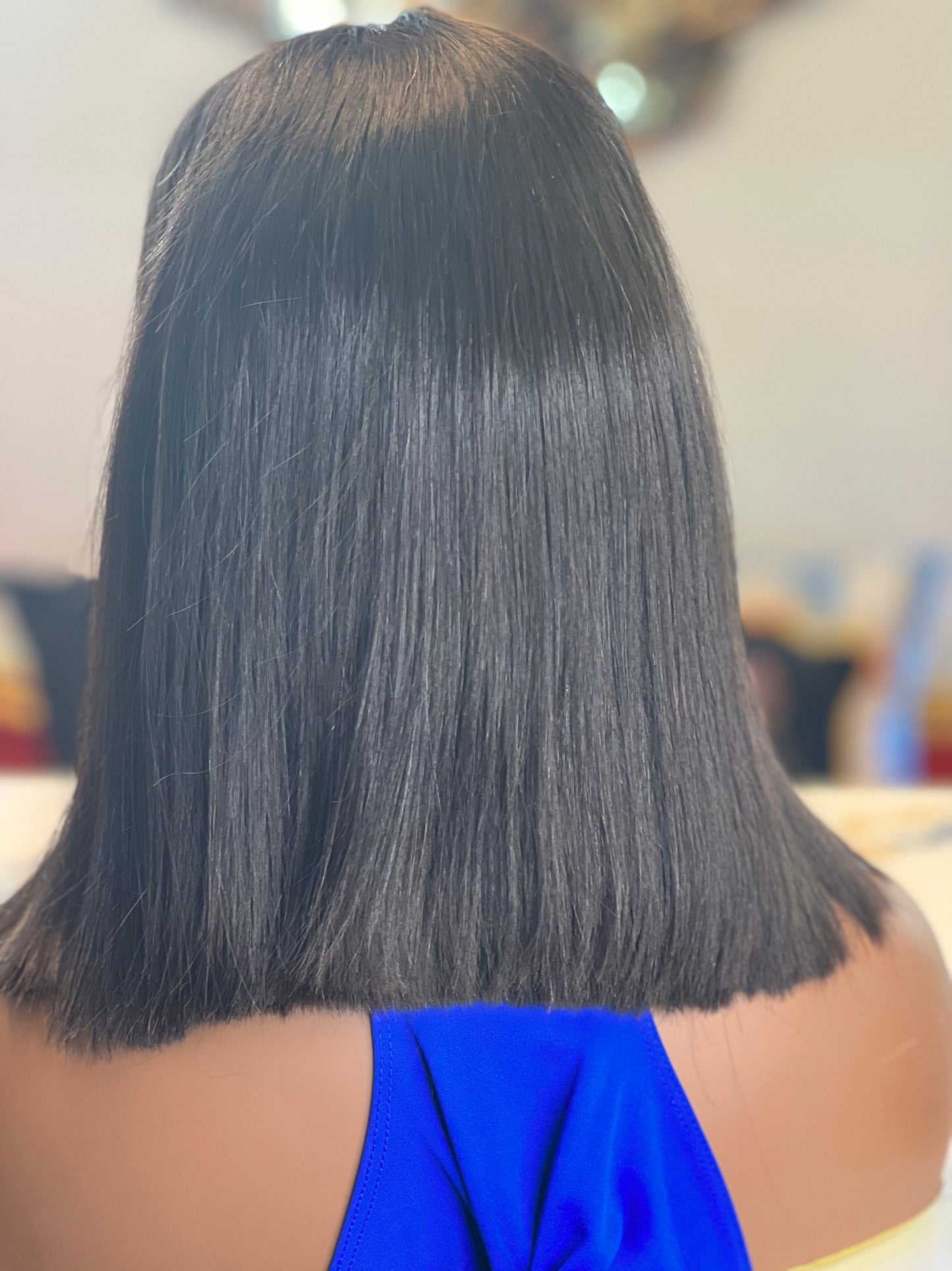 BLUNT CUT CLOSURE WIG